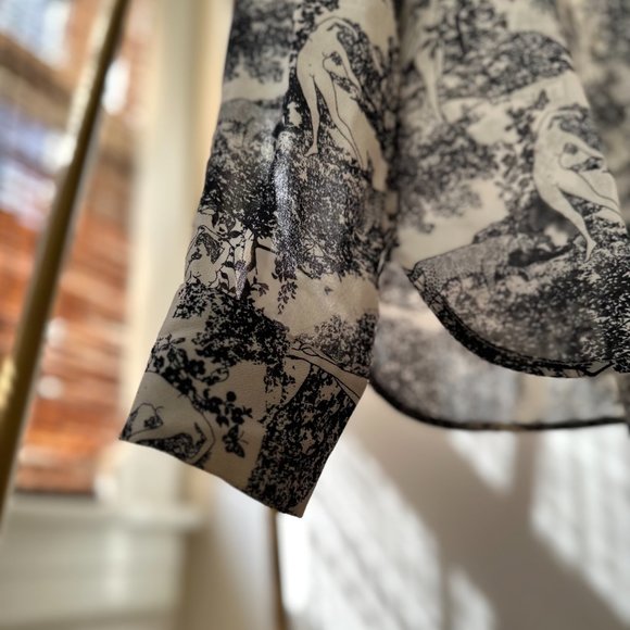 Violet Top - Picture 10 of 10